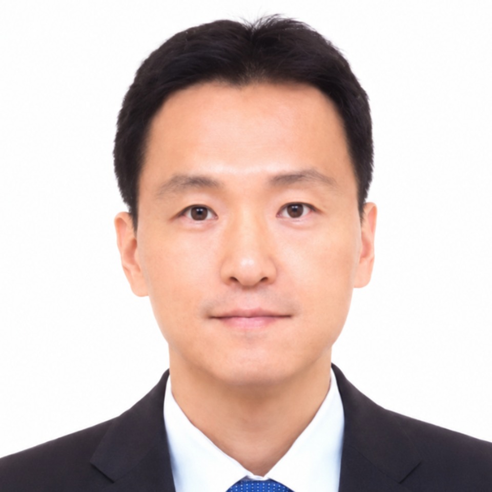 Sang Heon Lee